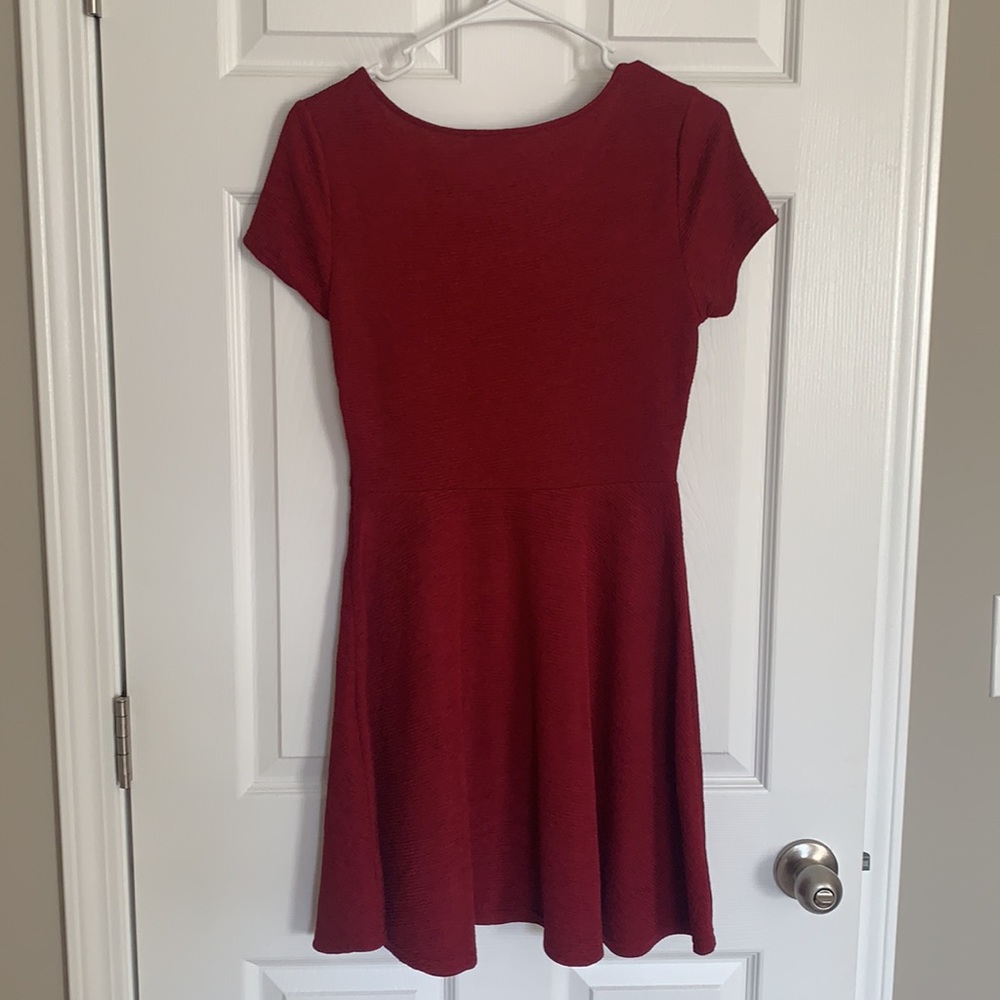 Red Dress - Picture 3 of 4